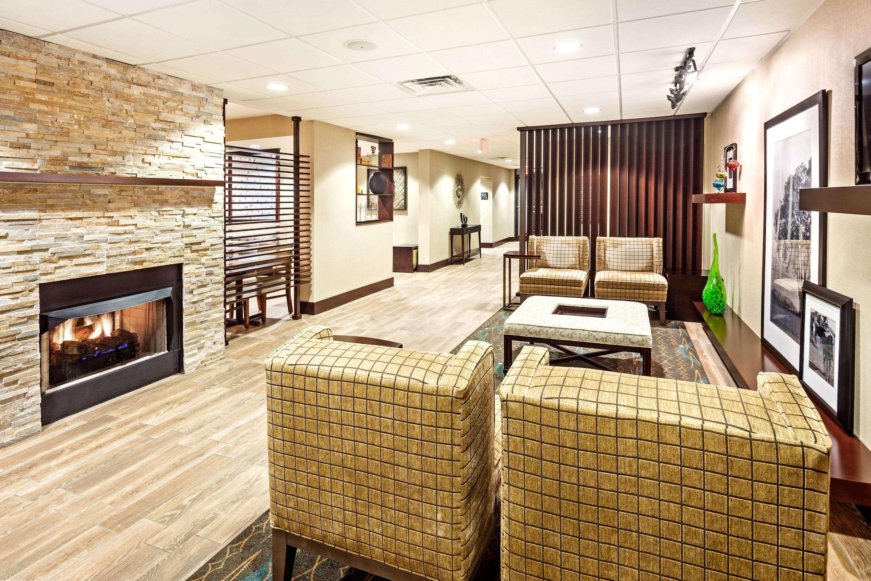 Hampton Inn Hendersonville Dış mekan fotoğraf