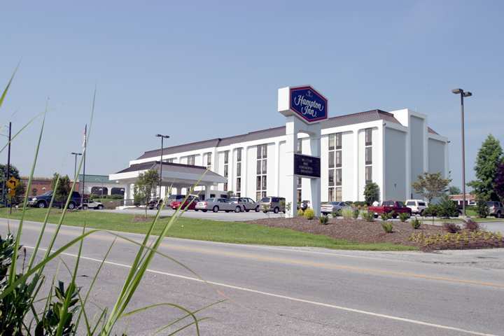 Hampton Inn Hendersonville Dış mekan fotoğraf